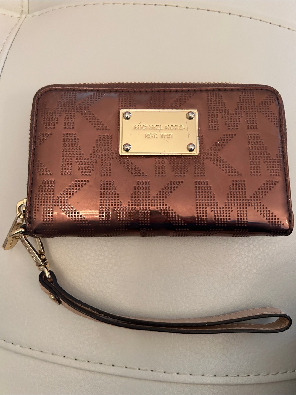 Michael Kors Wristlet